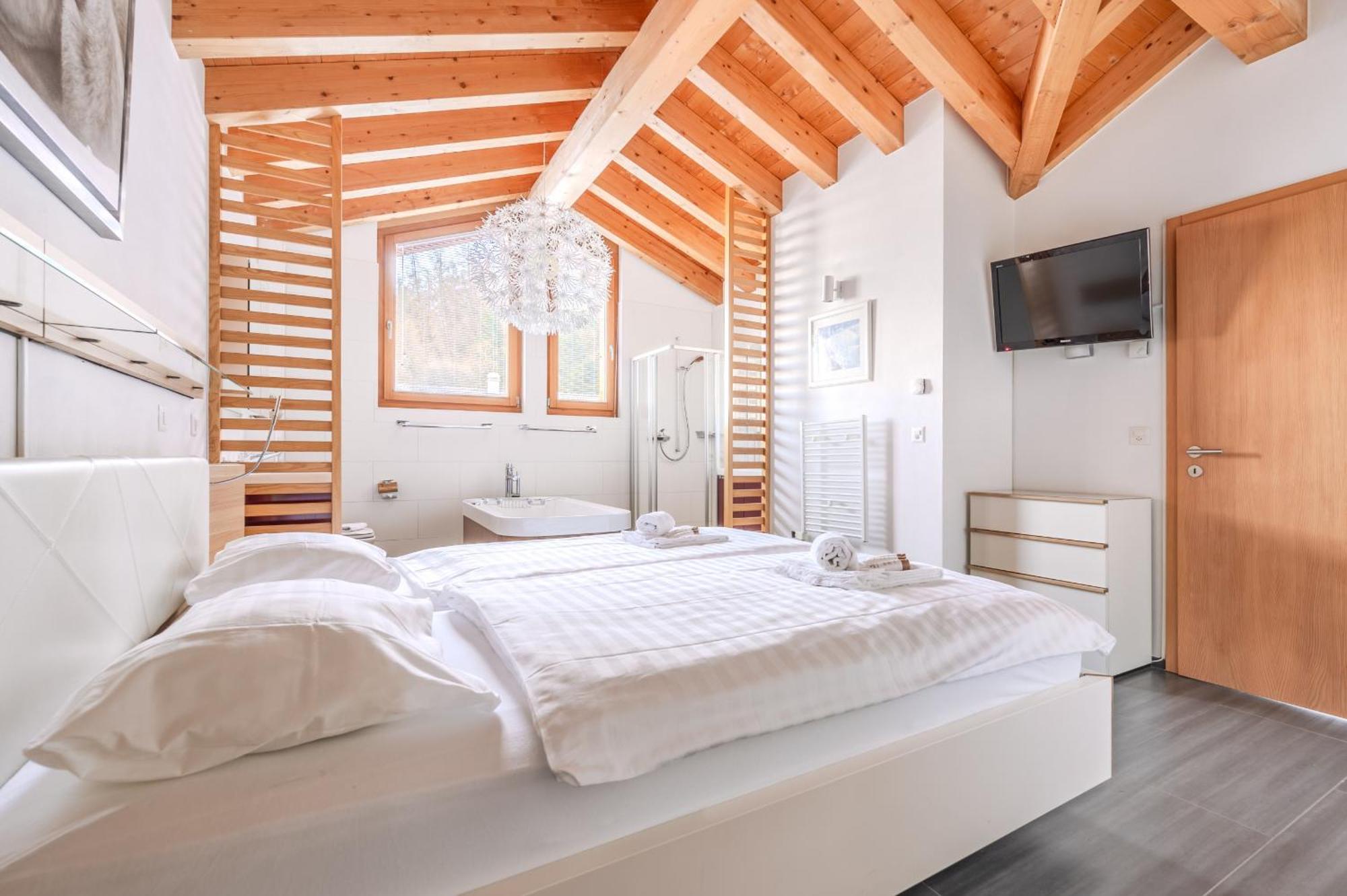 Ski Paradise Mountain & Luxe Apartments Вейзона Экстерьер фото